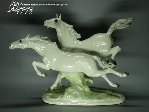 Купить фарфоровую статуэтку Hutschenreuther Галоп