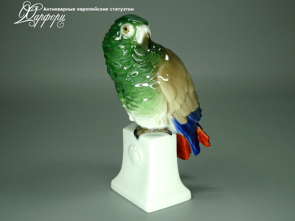 Антикварная фарфоровая статуэтка "Жако" Rosenthal Антикварная фарфоровая статуэтка "Жако" Rosenthal
